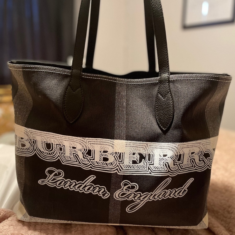 Burberry Tote